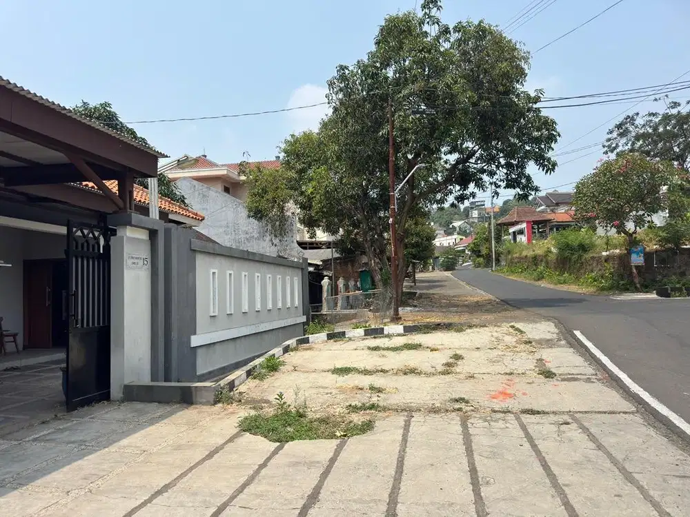 DIJUAL  RUMAH BOROBUDUR MANYARAN SEMARANG COCOK U KANTOR / KOS
