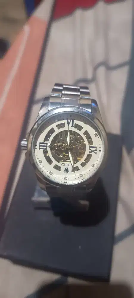 jam magnetic rolex