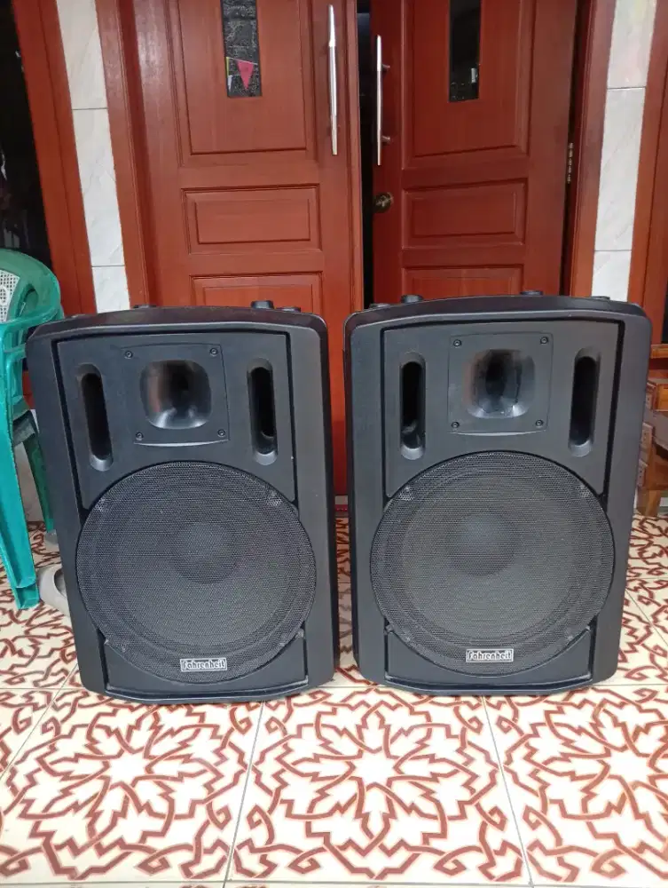 Jual cepat speaker pasif 15 inch Fahrenheit 800 watt