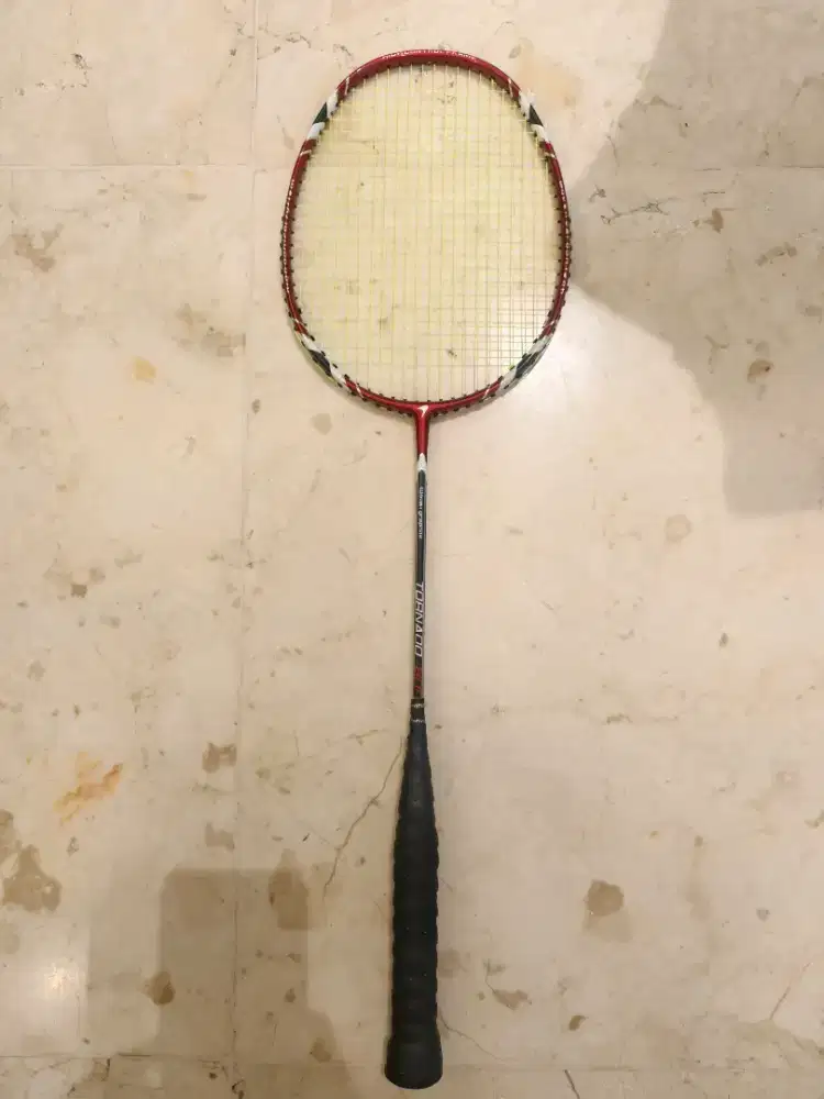 Raket Flypower Tornado 800 + Lining No 1 Boost