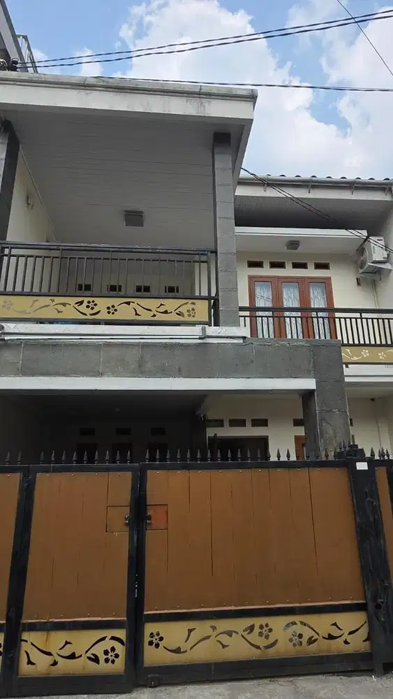 DIJUAL RUMAH LOKASI STRATEGIS DI BOGOR, TANPA PERANTARA