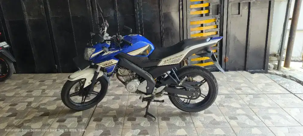 Vixion 2013 pajak on tangan 1