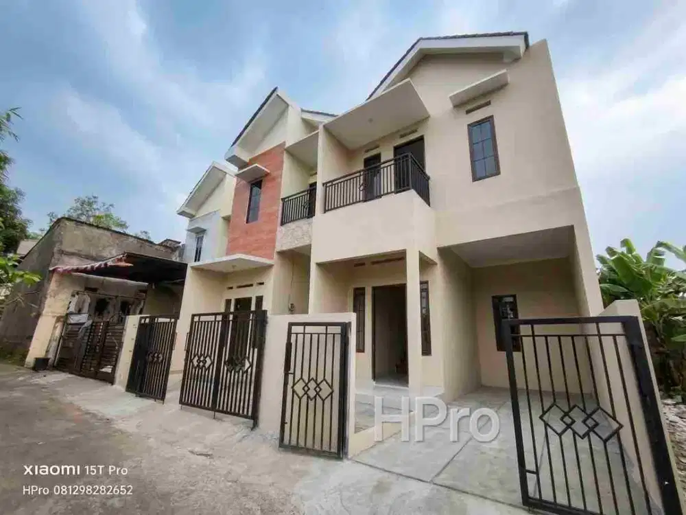 Dijual Rumah 2 Lantai Murah Strategis Cibinong