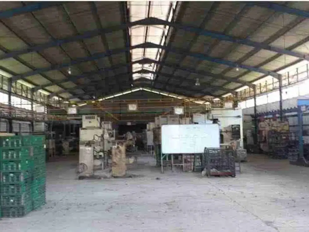 JUAL* 
*Gudang/ Ex Pabrik  Sparepart di Raya Narogong, Bantar Gebang  Bekasi*