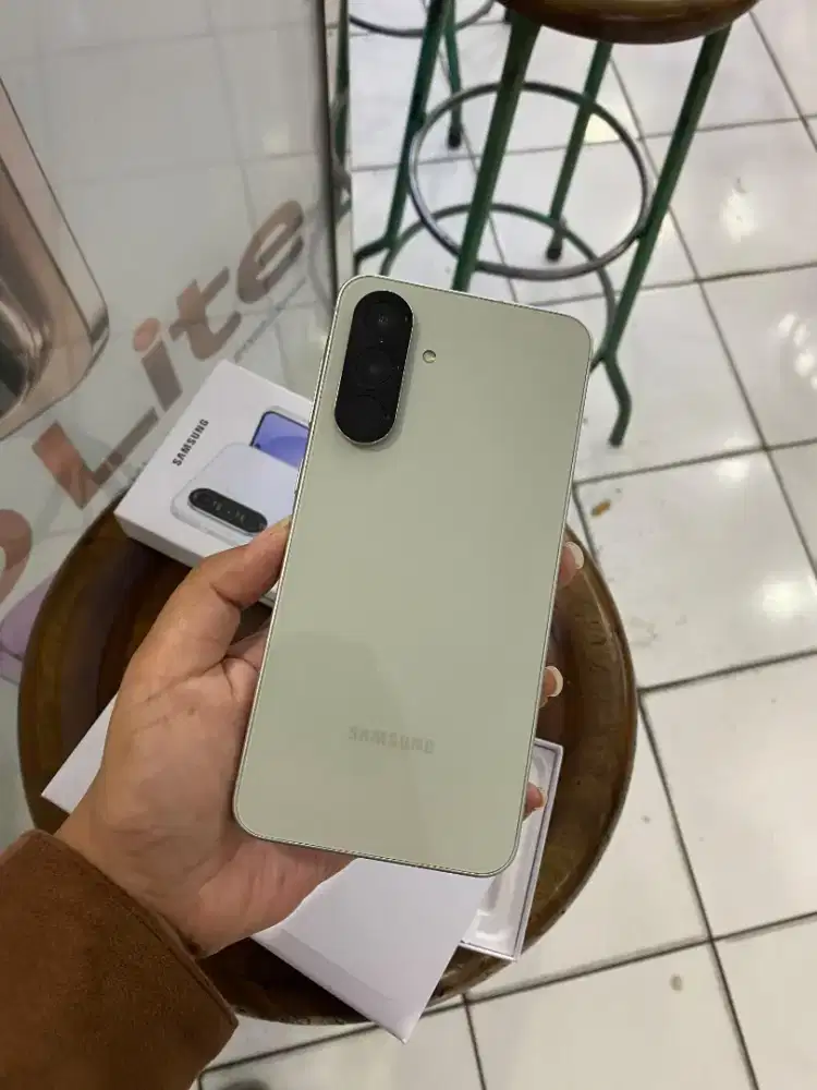 Samsung A56 5G 8+8/256 Super Amoled
