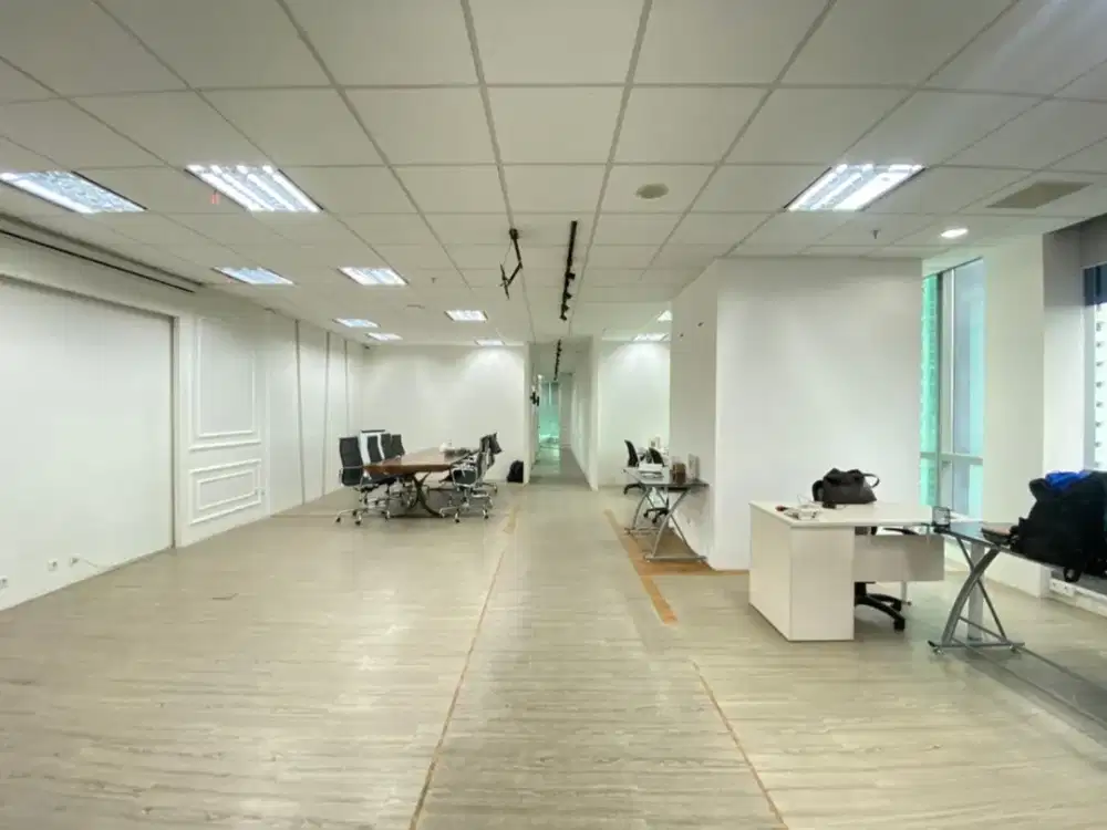 Sewa Murah Cepat Office Lippo St Moritz Puri Indah Jakarta Barat