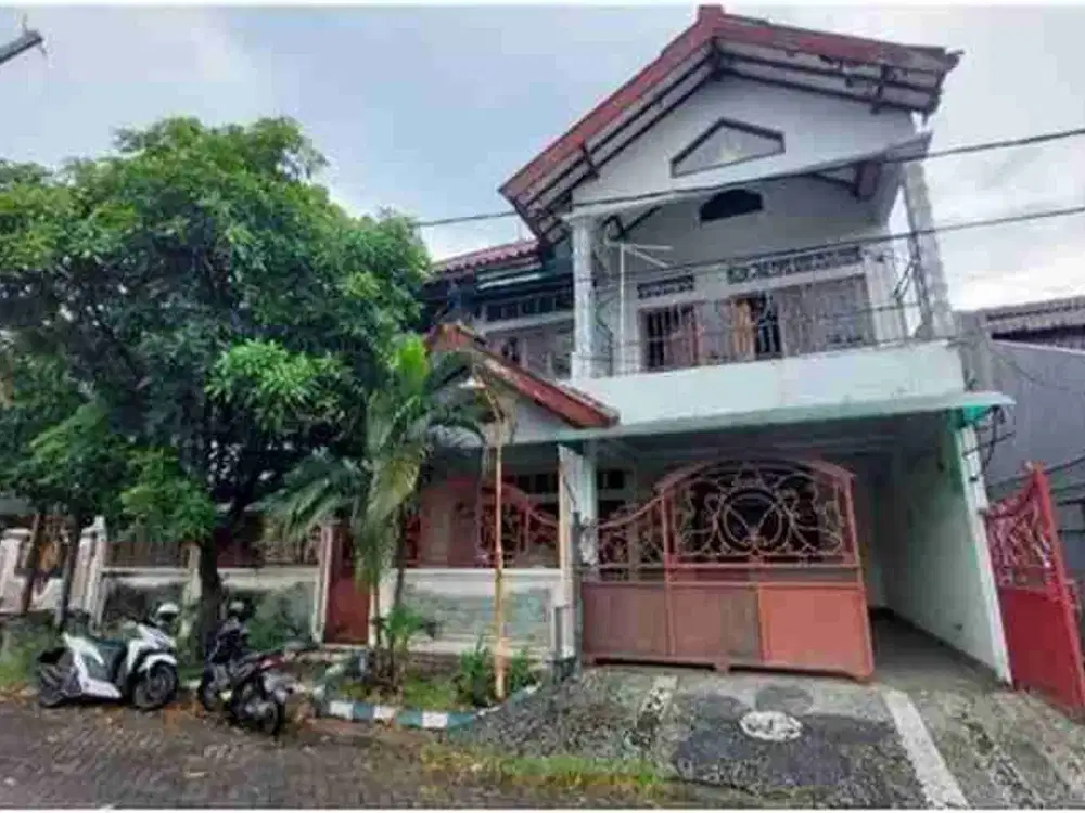 rumah Lelang dua lantai jalan aster teropodo wru sidoarjo