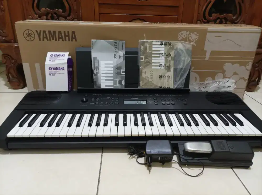 Keyboard Yamaha PSR-360B