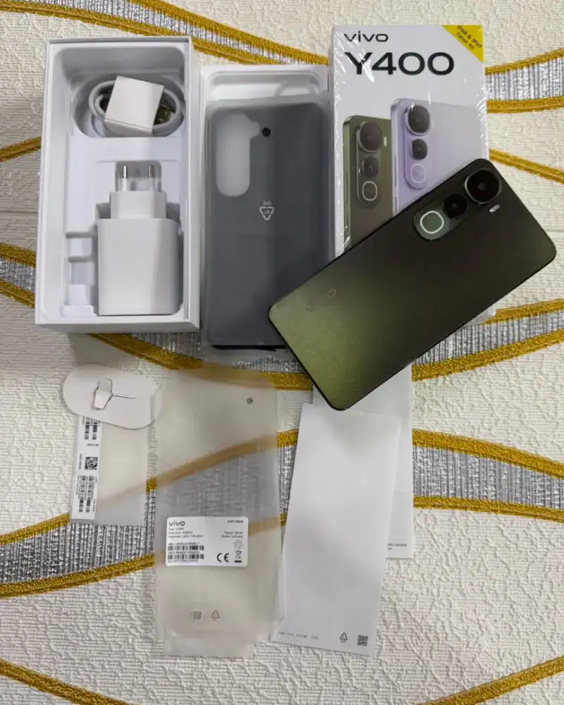 Vivo Y400 8/256GB NFC 120Hz Fullset Bekas Garansi Resmi