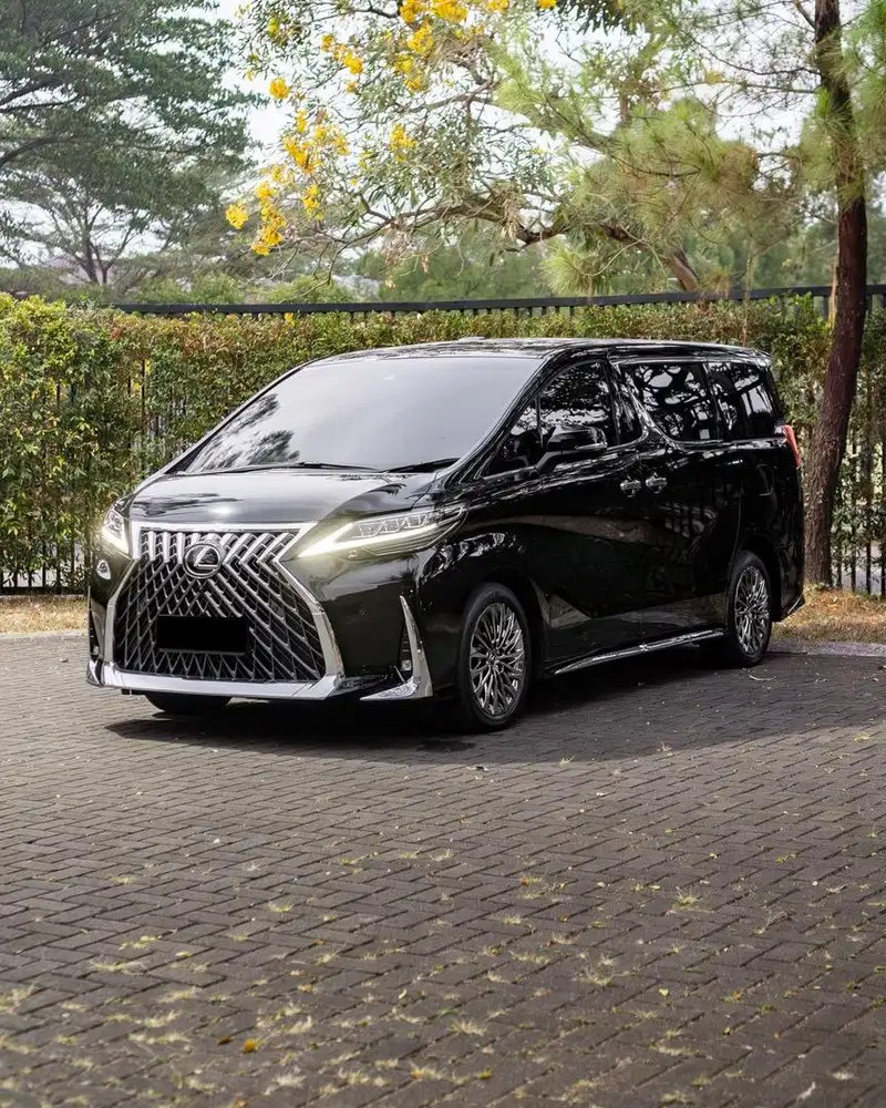(LOW KM!) Lexus LM350 VIP 4 Seater 2021 NIK 2020 Alphard Vellfire