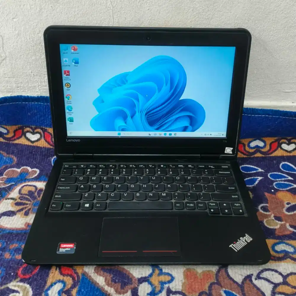 Lenovo thinkpad 11e slim core.i3 gen6 Ram8GB/ssd128GB bogor
