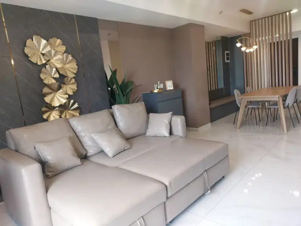 for Rent/sewa 3BR SkyHouse Sky House BSD cheap murah samping AEON Mall