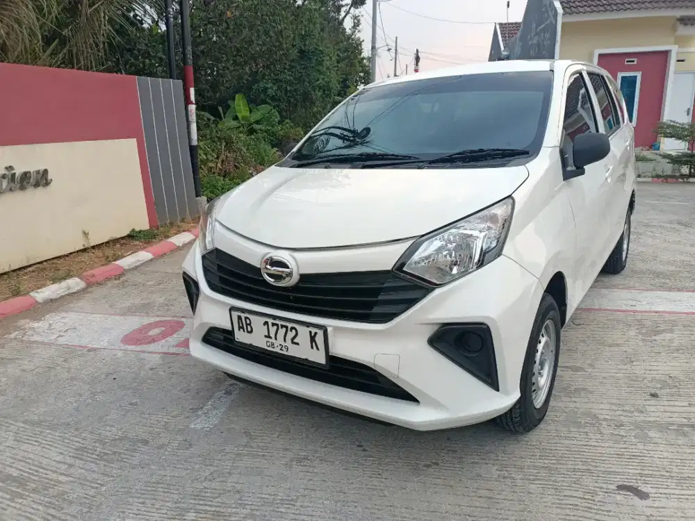 di jual Sigra D