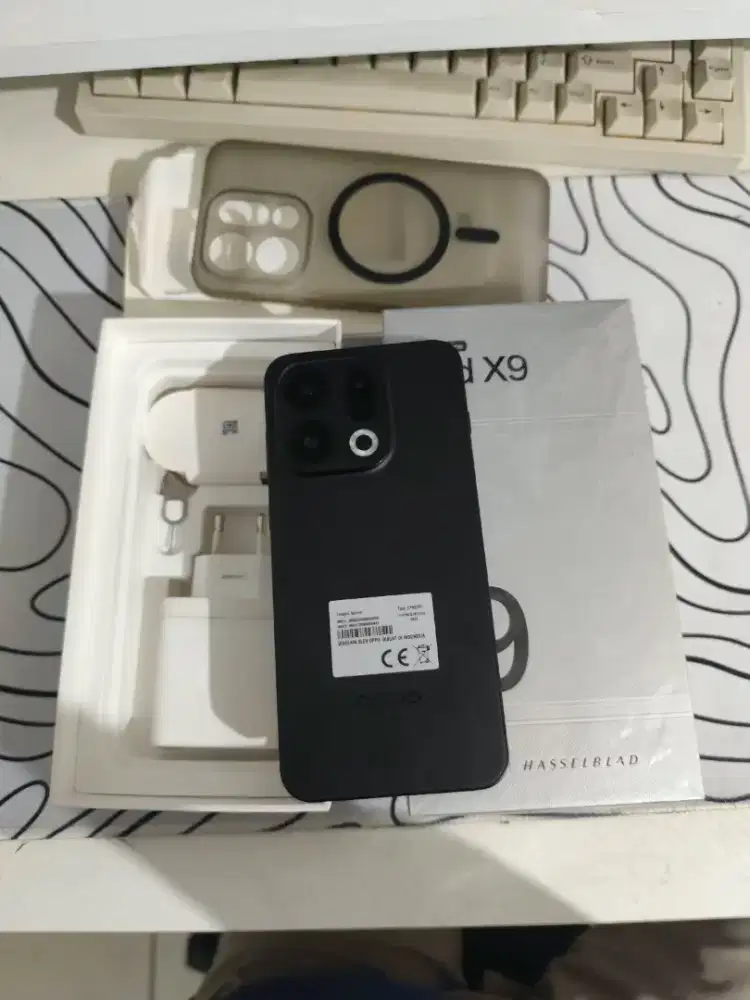 Oppo Find X9 12/256

Fullset