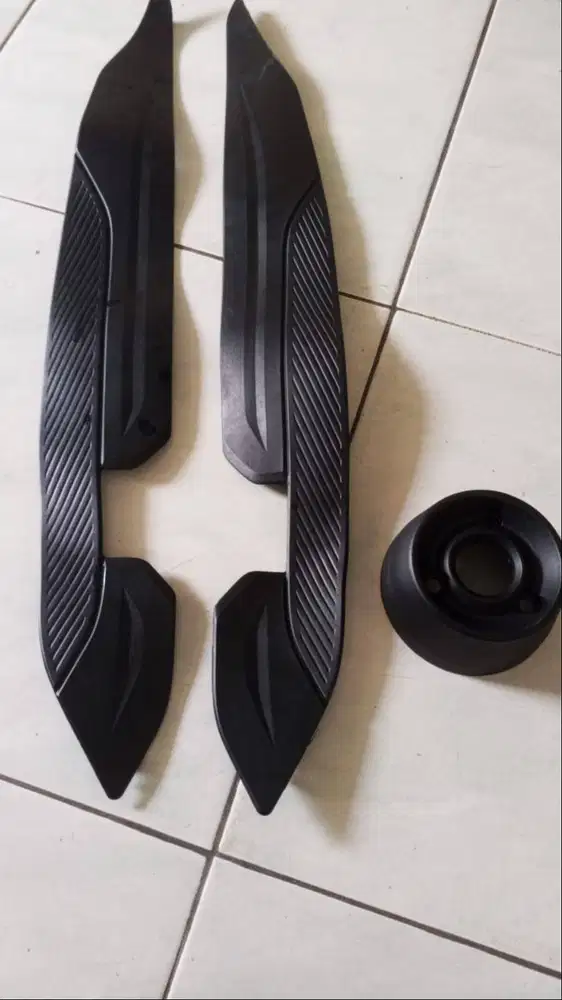 Sepasang Karpet + Tutup Knalpot PCX 150