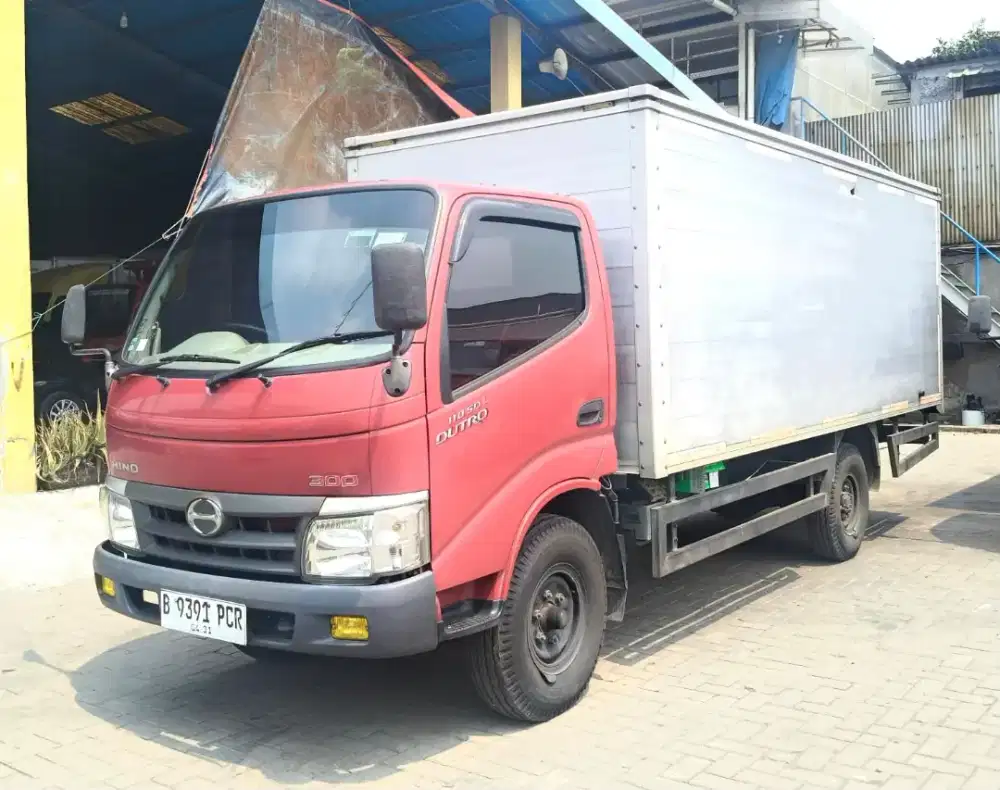 47ribuKM MURAH CDE Hino Dutro 110SDL Engkel Long Box Aluminium 2021