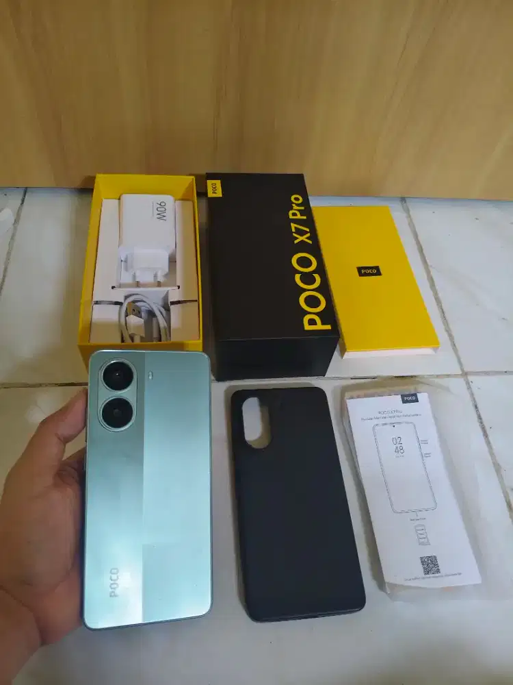 Poco x7 pro 12/512 garansi resmi Juni 2027 Baterai health 100 persen