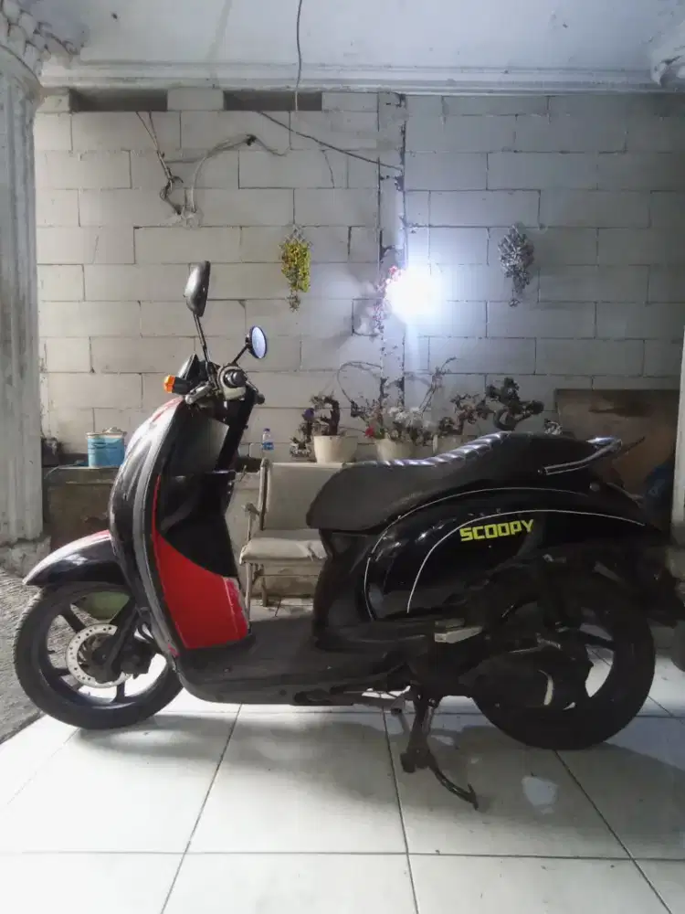 Honda Scoopy Karbu 2011Honda Scoopy karbu 2011