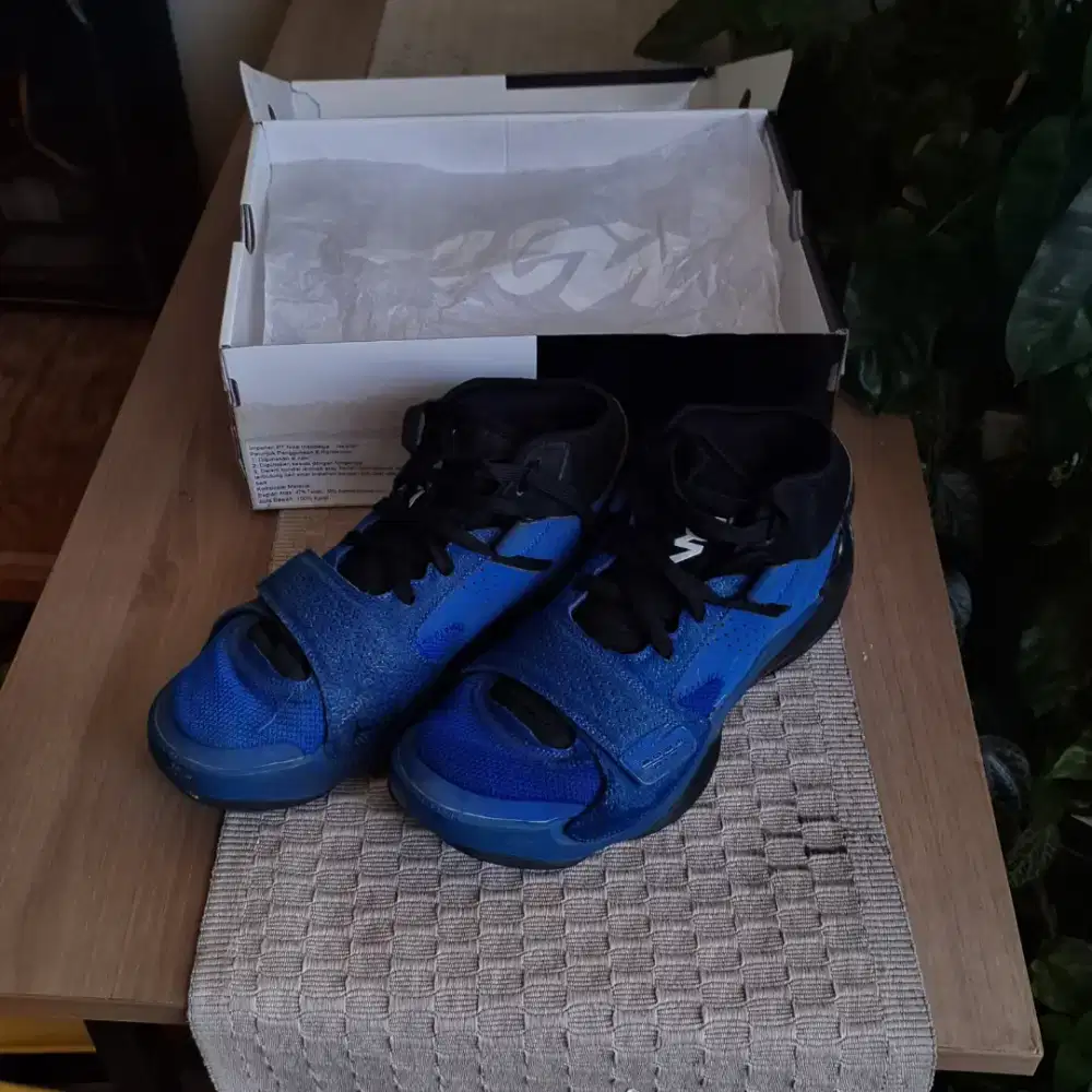 Sepatu Jordan zion 2 size 43 600k nett