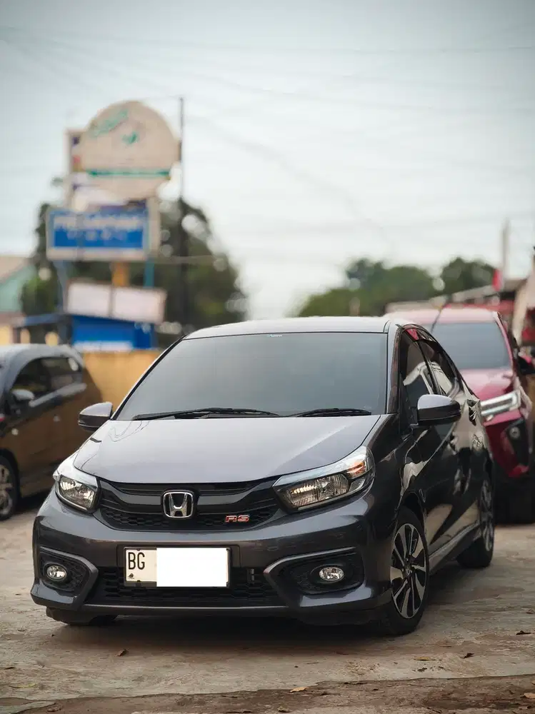 Honda Brio RS 1.2 AT 2023
