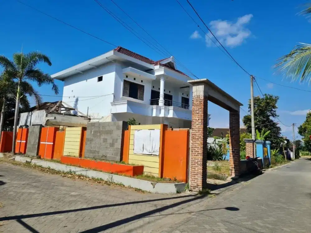Dijual Rumah 2 lantai gampeng kec gampengrejo Adi sekoto badas
