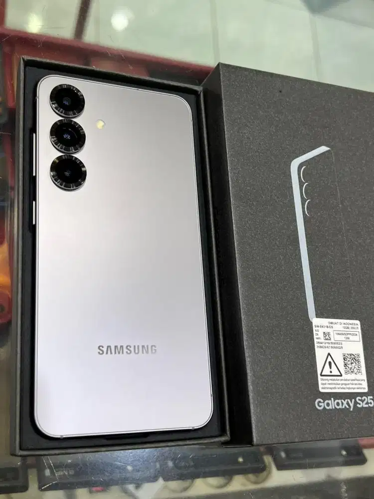 Samsung s25 basic Ram 12/256gb Mulus 99.9% like new