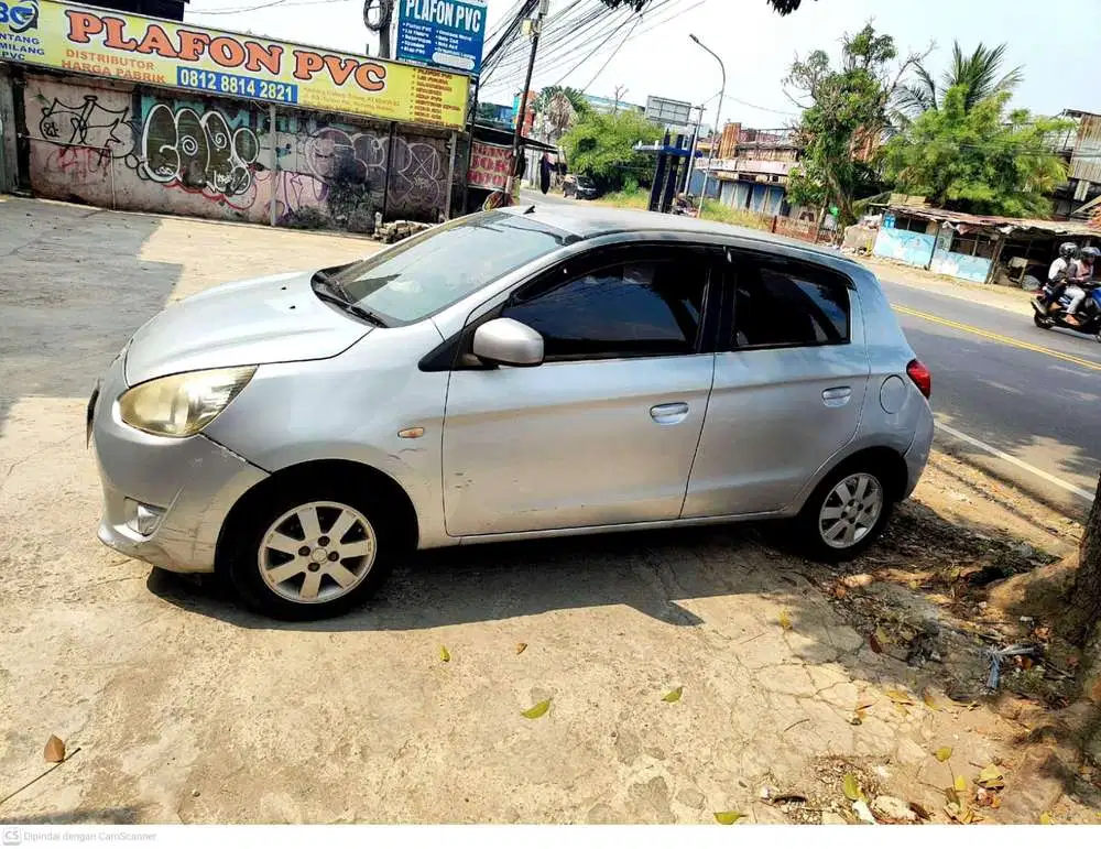 Mitsubishi Mirage 2012 Bensin