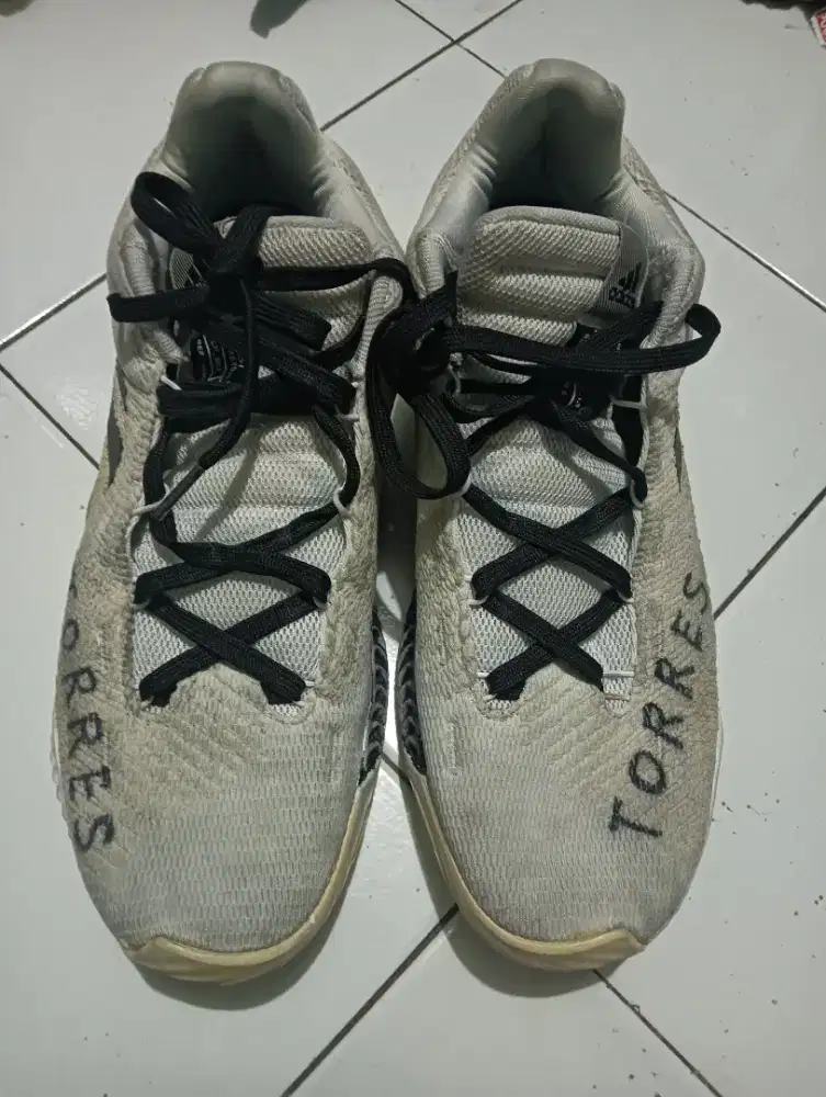 Di jual sepatu  size 44,,like new
