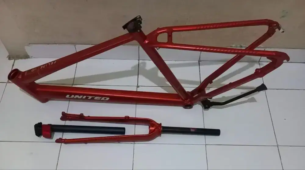 Frameset United Felipe 1.0 size 49