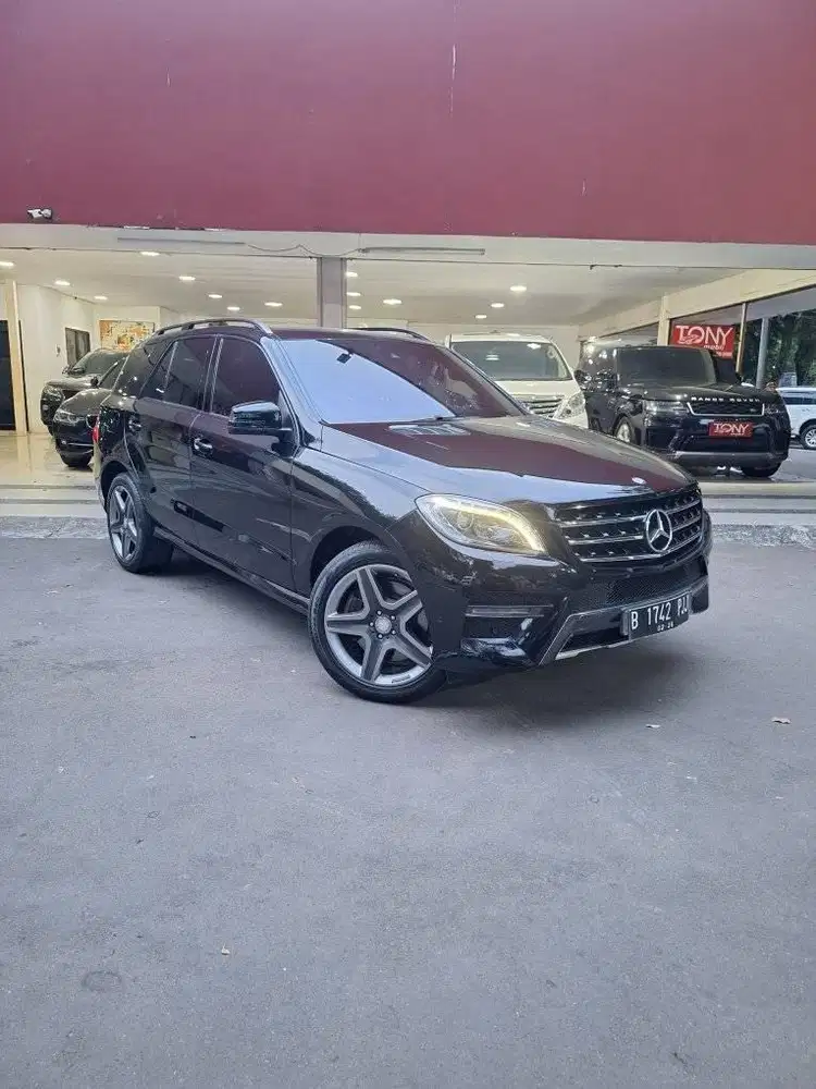Mercedes Benz ML400 AT DP Ceper 2015 Hitam