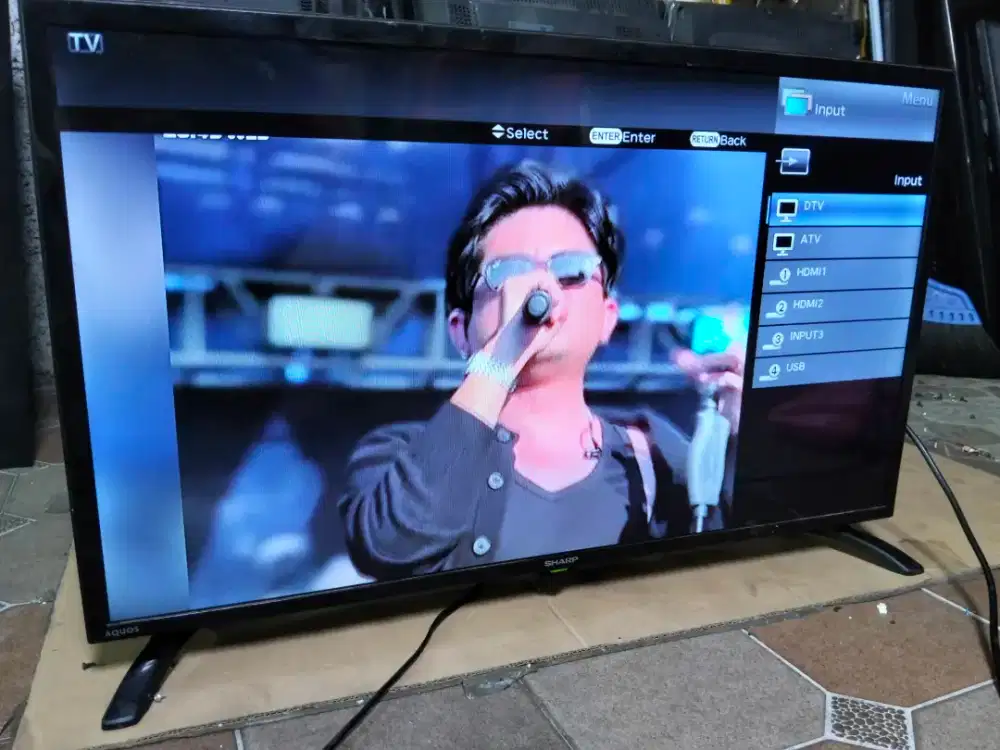 tv sharp digital 32inc nominus