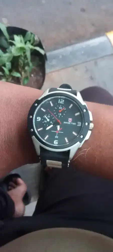 Jual jam tangan pria