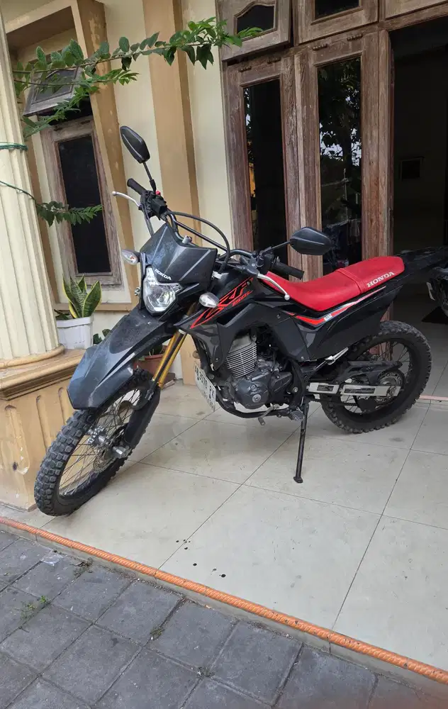 Crf 150 hitam 2019 mulus Gbm kredit // tunai