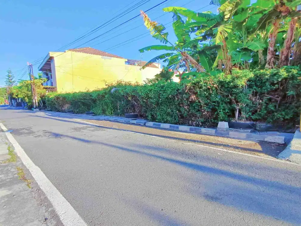 TANAH MURAHSIAP BANGUN DEKAT KE GOR MANAHAN DI SUMBER SOLO KOTA