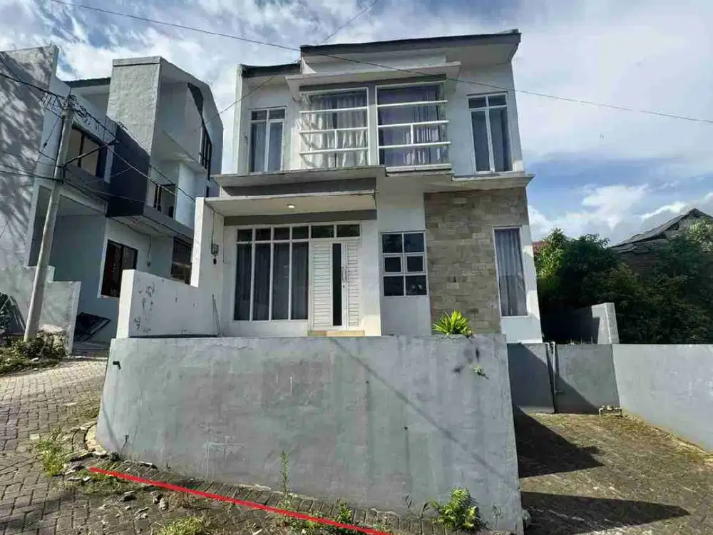 Rumah lelang 2 lantai desa oro2 batu malang