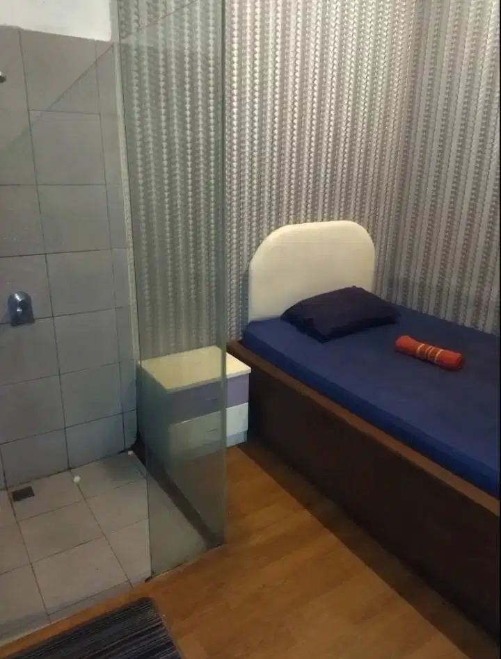 Loker khusus wanita spa