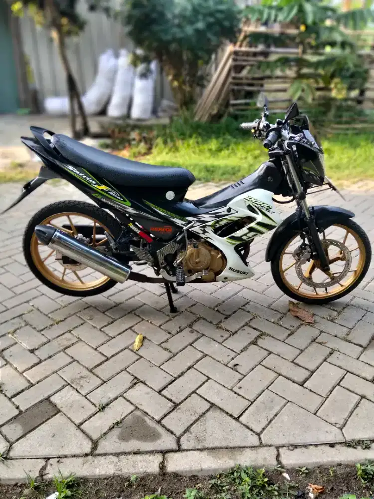 Satria Fu mesin super adeem