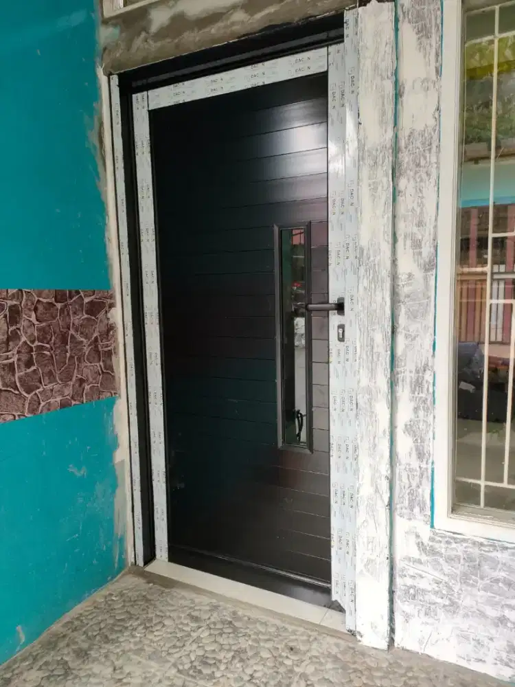Jual berbagai macam kusen pintu jendela aluminium