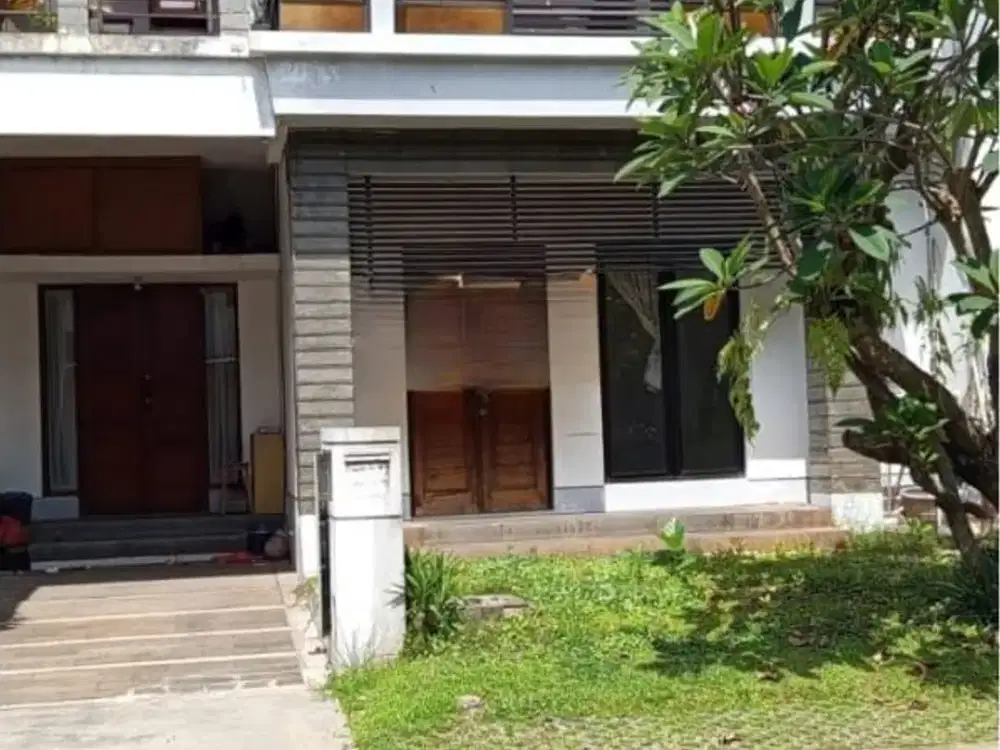 Di Jual Rumah 2 Lantai di Emerald Residence Bintaro Jaya