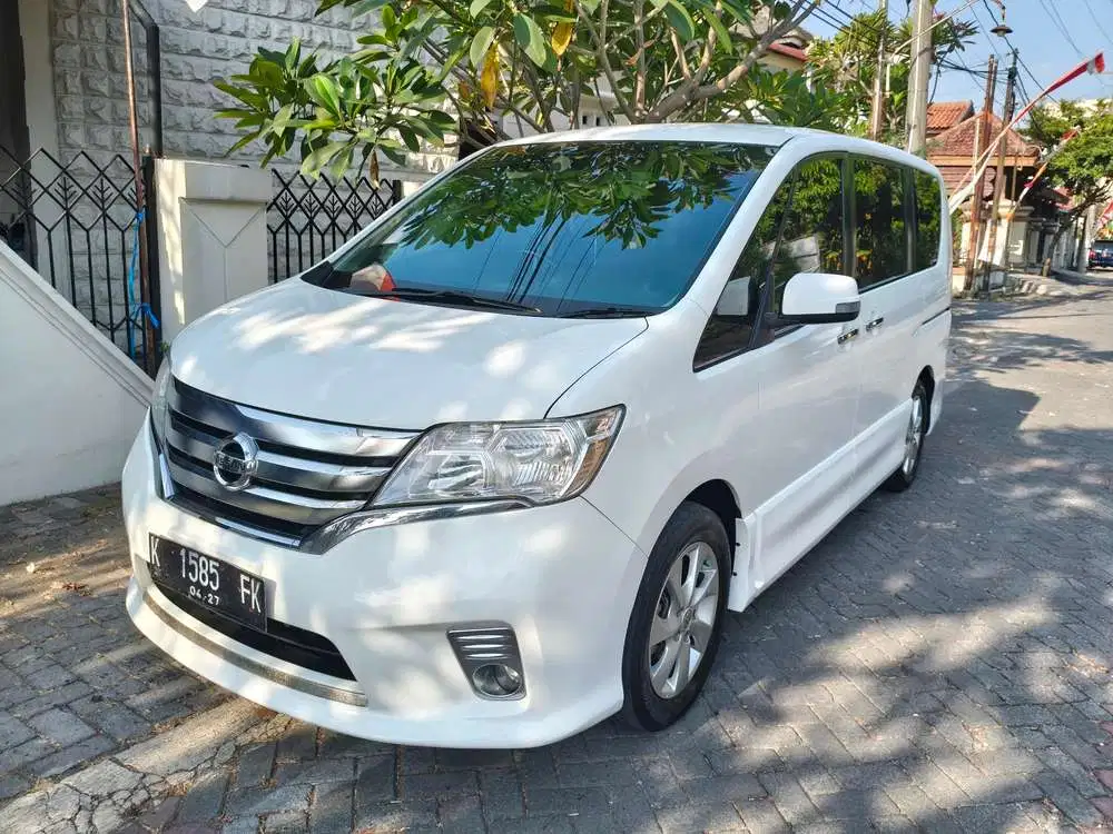 Nissan Serena 2014 Bensin