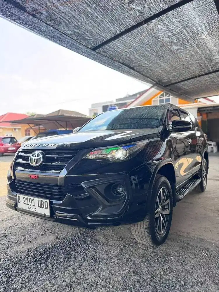 Toyota Fortuner VRZ Matic 2016 up TRD