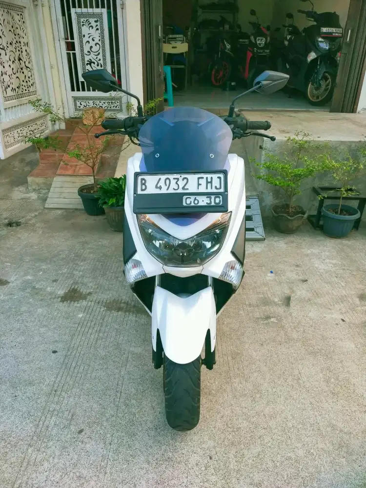 NMAX OLD 155 2016 PUTIH ORIGINAL PABRIK