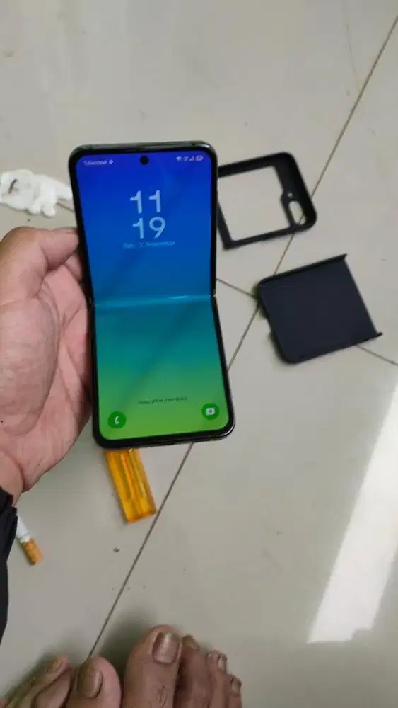 Samsung galaxy Z flip 5