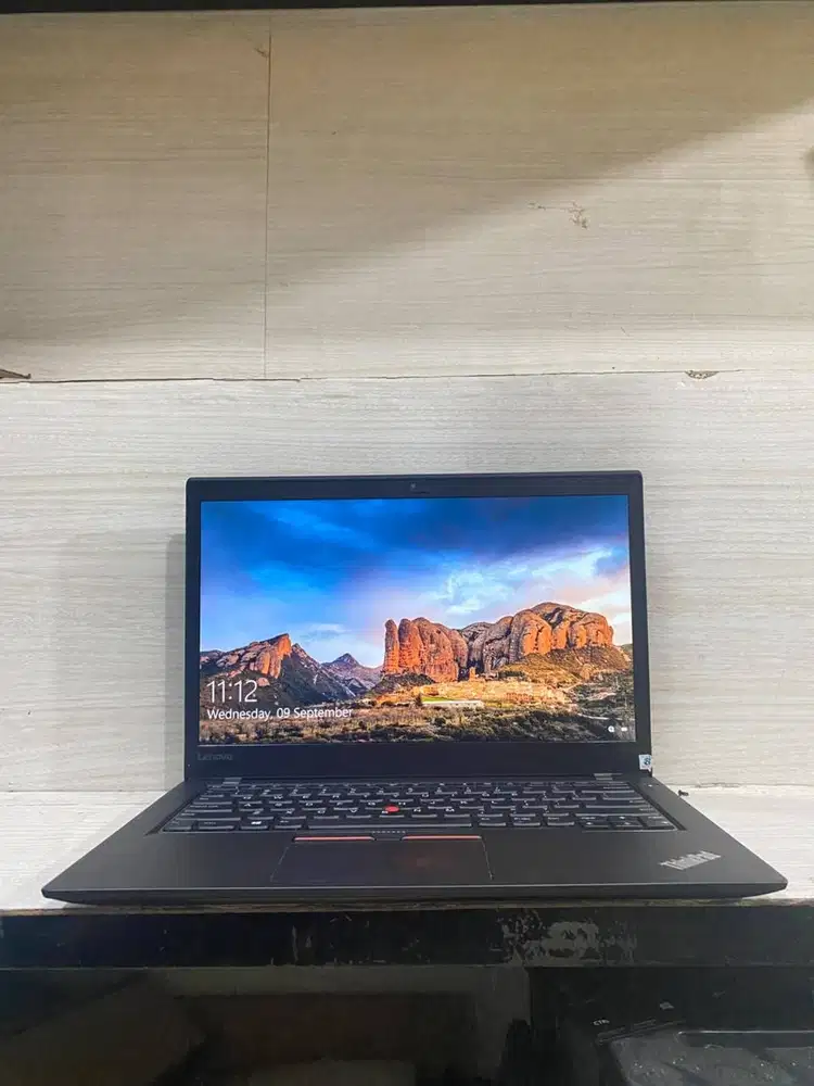 Laptop Lenovo Thinkpad T470s Intel Core i7 Gen 7 Ram 8gb SSD 256gb