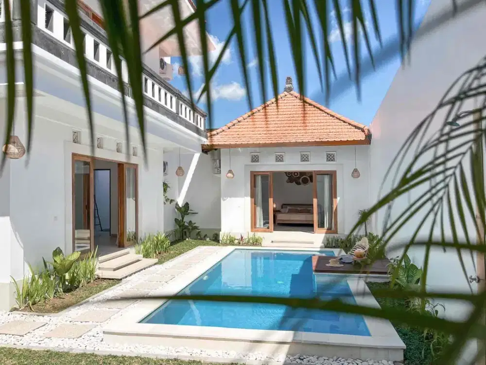 DISEWAKAN VILLA FURNISH PRIVATE POOL DI KEROBOKAN SL