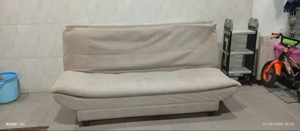 Sofabed bekas 99%