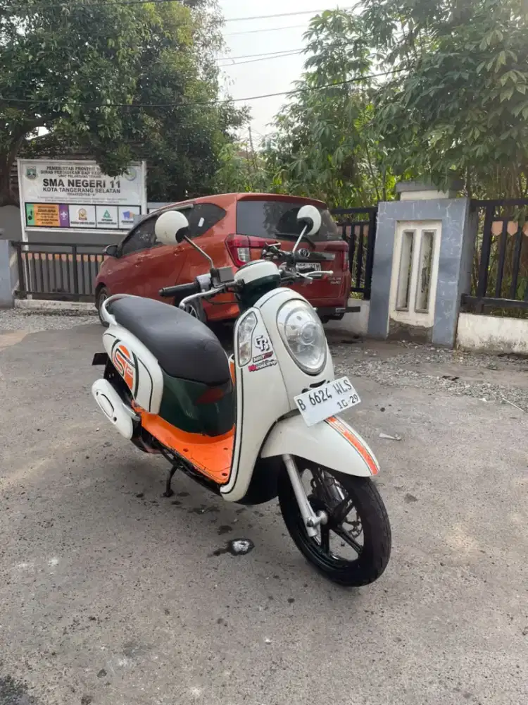 Scoopy 2014 KZL