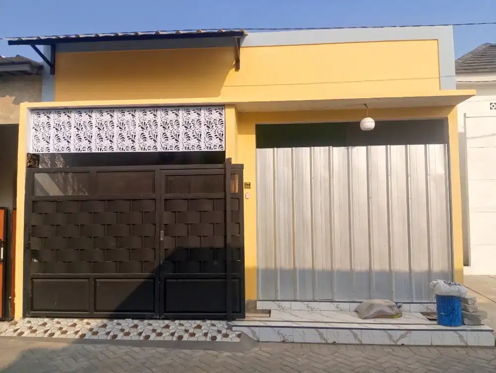 Di kontrakan Rumah Baru