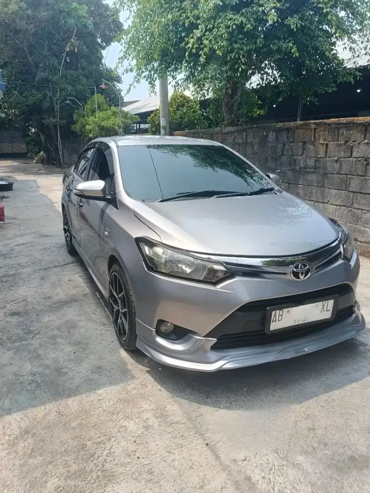 Toyota vios limo 2014