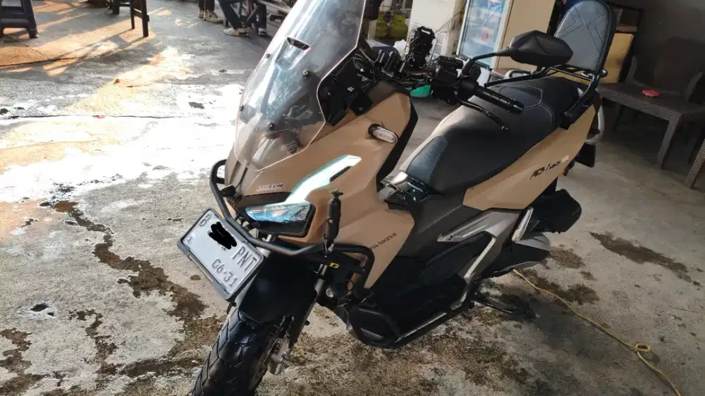 Honda ADV 160 ABS 2024 Matte Brown Siap Touring ala Motovlogger